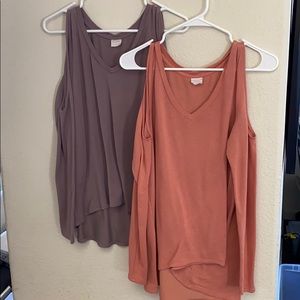 2 Tresics Cold Shoulder Long Sleeve Shirt